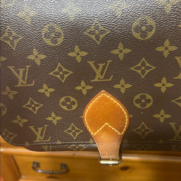 Louis Vuitton Brown Monogram Shoulder Bag - Picture 4 of 8